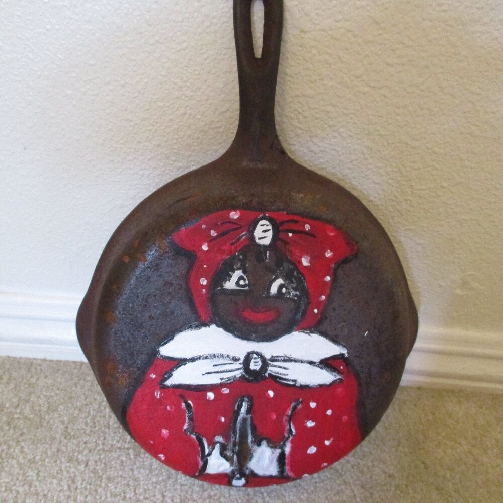 Rustic, VTG Cast Iron skillet 13" x 8" Hand Painted Black Americana, heavy